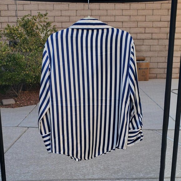 Zara Blue and White Striped Button Down Shirt - Picture 7 of 7